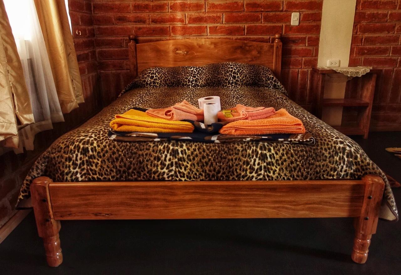 Chugchilán Hostal El Vaquero מראה חיצוני תמונה